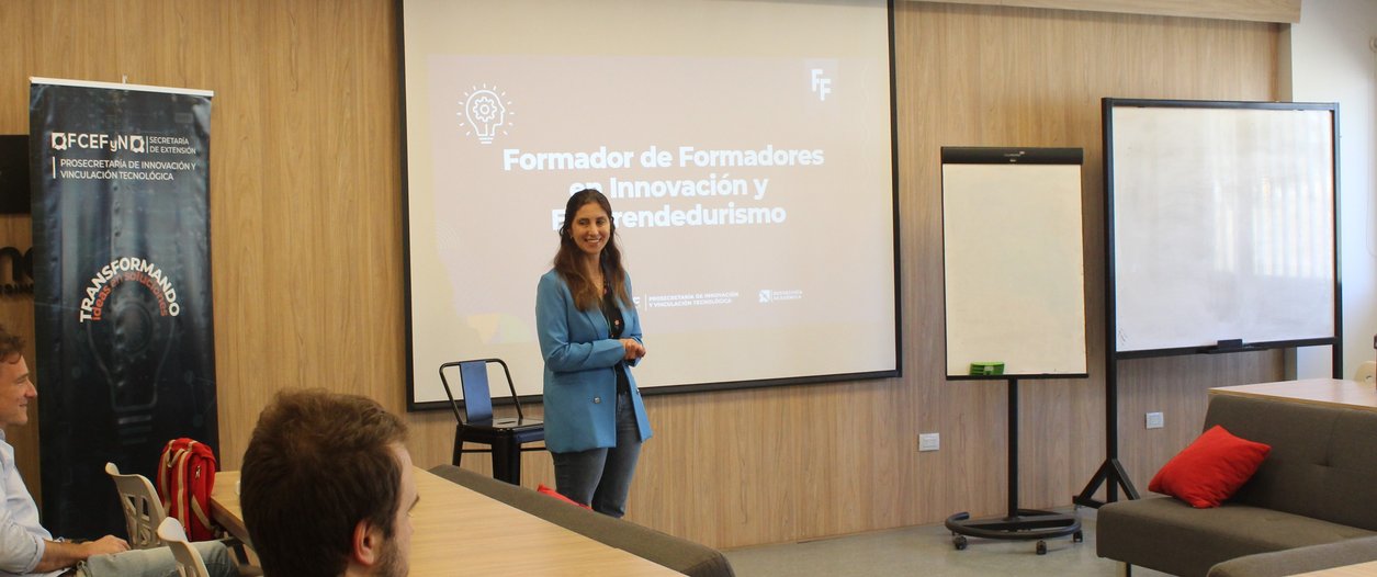 Formador de formadores 2025