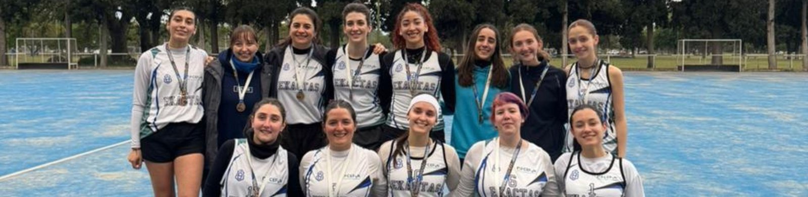 La FCEFyN se destacó en las Jornadas Deportivas Interfacultades 2025 y obtuvo la Copa Estímulo.jpg